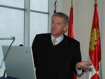 Roberto Gallego, presidente de la Sociedad Española de Neurociencia.