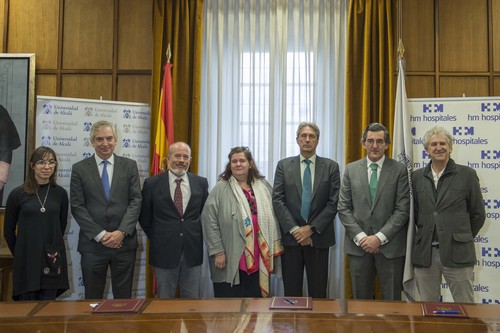 Firma del convenio para la creación de la Cátedra de Otoacústica Evolutiva y Paleoantropología de HM Hospitales y la Universidad de Alcalá (UAH).