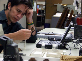 El biólogo Hugo Mantilla-Meluk, egresado de la Universidad Nacional (UN).