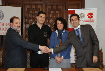 Acuerdo entre Biogás Pata Negra y la Universidad de Salamanca. Foto: USAL.