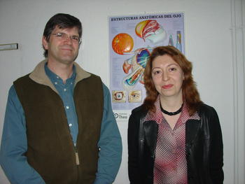 Eduardo Arranz, del IBGM y Yolanda Diebold, del IOBA