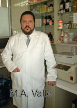 Doctor Camilo Ríos, jefe del Departamento de Neuroquímica del Instituto Nacional de Neurología y Neurocirugía.