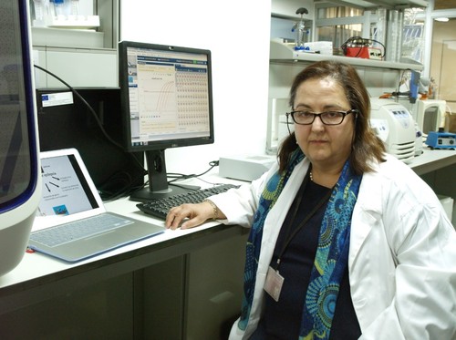 La investigadora Dolores López, en el INCYL.