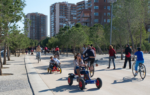 Actividad física. Foto: The City Project (CC BY-NC-SA 2.0)/UNED.