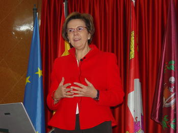 María del Carmen Matilla ha impartido una conferencia en la Escuela Técnica Superior de Ingenieros Industriales de Valladolid