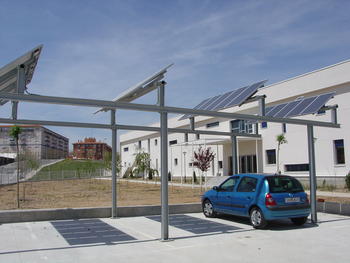 Imagen de las placas solares instaladas en el IES Federico García Bernalt