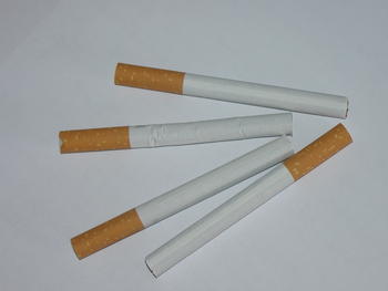 Los cigarrillos provocan adicción