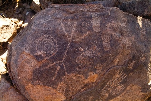 Figura humana en una roca de El Arenoso - Albert Rubio.