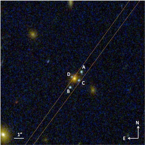 La nueva Cruz de Einstein J2211-3050. Imagen: Telescopio Espacial Hubble.