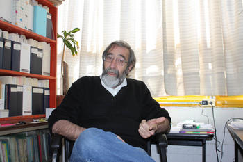 Miguel Costas Basín, del Laboratorio de Biofisicoquímica de la Facultad de Química.