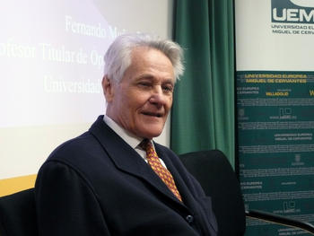 Fernando Muñoz Box, doctor en Ciencias Físicas de la Universidad de Valladolid.