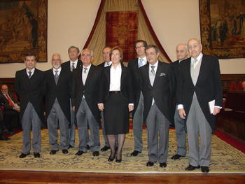Los 10 nuevos miembros de la Academia de Farmacia de Castilla y León.