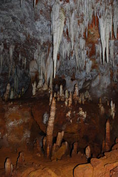 Los espeleotemas son los tesoros más valiosos que las cuevas albergan para obtener información sobre los cambios en el clima y en el medio ambiente del pasado.