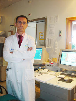 José Alberto San Román dirige el Instituto del Corazón del Clínico de Valladolid