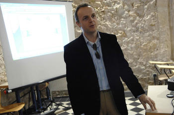 Felipe Lombó Brugos, durante su conferencia en la Universidad SEK