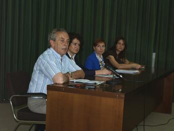 Francisco del Rey, María Ángeles Serrano, Alicia Rodríguez Barbero y Marta Montero, en la jornada de presentación del secuenciador.