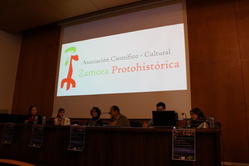 Una sesión de las jornadas de arqueología. Foto: Zamora Protohistórica.