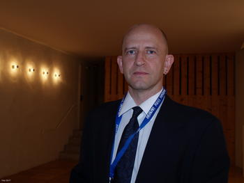 Mario Svirsky, investigador de la Universidad de Nueva York experto en implantes cocleares