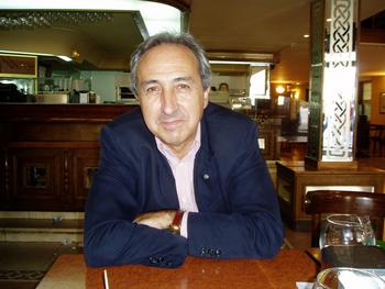 El profesor de Patología Animal de la Universidad de León, Francisco Rojo.