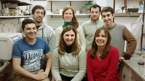 María Eugenia Rodríguez y su equipo de trabajo. Foto: gentileza investigadora. 