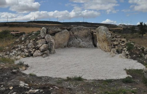 Estado actual del dolmen de El Pendón, en Reinoso (Burgos)/M. Rojo Guerra