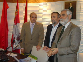 De izquierda a derecha, Fernando Malmierca, Javier Pelegrini y Félix Lorente.