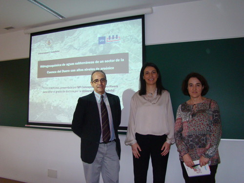 María Concepción Carretero Rivera junto a los profesores María del Sol Vega Alegre y Rafael Pardo Almudí.