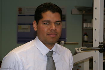 Aldo Hernández Murua, profesor de la Universidad Autónoma de Sinaloa e investigador del Instituto de Biomedicina de la Universidad de León.