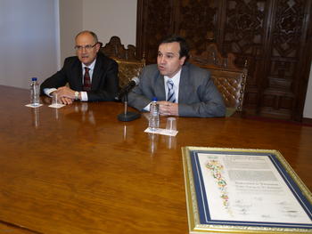 Antonio Carreras y José Ramón Alonso presentan el acuerdo