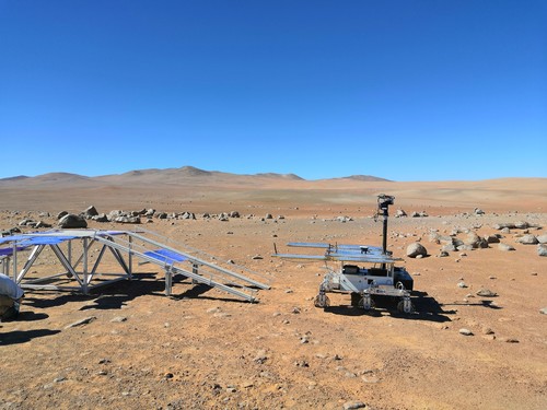 Réplica del rover Rosalind Franklin empleado para simular la misión marciana en el desierto de Atacama (Chile) el año pasado/Imagen cedida por M. Veneranda
